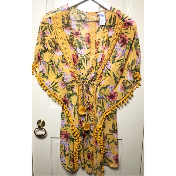 NEW! Time and Tru Pom Pom Kimono Yellow Floral - Picture 3 of 4